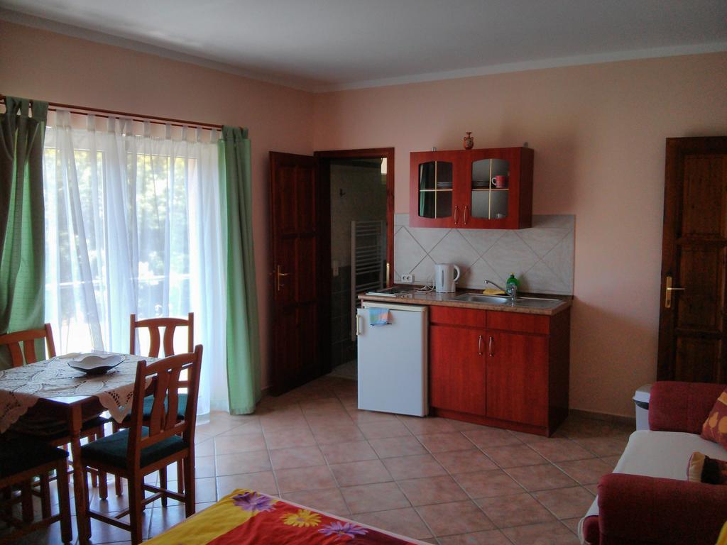 זלקרוס Balla Appartements מראה חיצוני תמונה